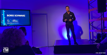 Fitnessexperte Boris Schwarz auf der milon Hausmesse 2020 bei seinem Vortrag '50 ist das neue 30'