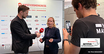 Aufstiegskongress 2022: Anke Brendt (Product Manager FIBO Global Fitness) im fM-Interview mit Jürgen Wolff.