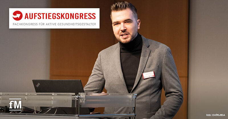 Online-Marketing-Experte Frederik Neust beim Aufstiegskongress