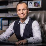 Gottfried Wurpes ist Gründer der 'The Fitness Company' und erzählt von seinem Erfolg durch sieben Qualitäten