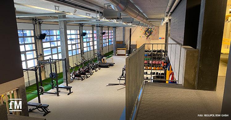Böden der REGUPOL everroll Produktreihe können in unterschiedlichen Bereichen in Fitnessstudios installiert werden.