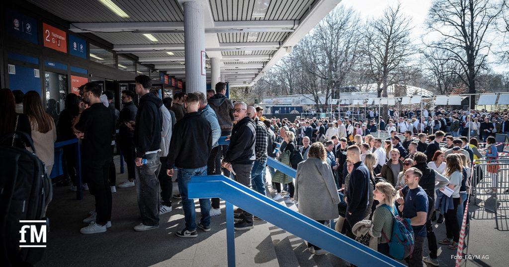 Großer Andrang beim EGYM Kongress 2025 im BMW Park München