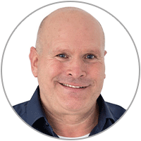 Porträtbild von Clive Salz