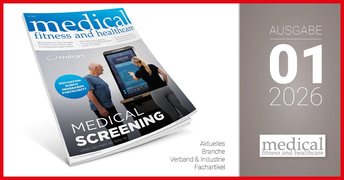 mfhc-Ausgabe 01/2026 Titelgrafik Ausgabe 01/2026 des Magazins medical fitness and healthcare. Auf dem Cover steht „Medical Screening“. Zu sehen ist eine Trainerin, die einem älteren Mann Trainingsergebnisse auf einem Bildschirm erklärt. Rechts steht „Ausgabe 01/2026“.
