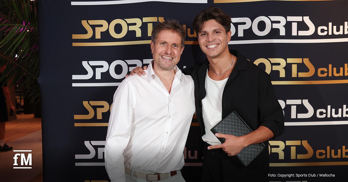 Alexander Sosa und Alexandru Ionel vor einer schwarzen Fotowand mit Sports-Club-Logos